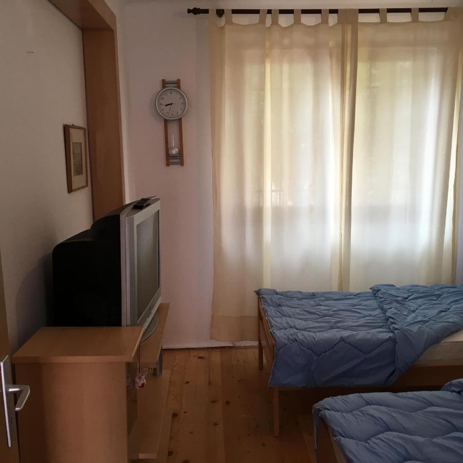 Feel Like Home Guest House Sarajevo Ngoại thất bức ảnh